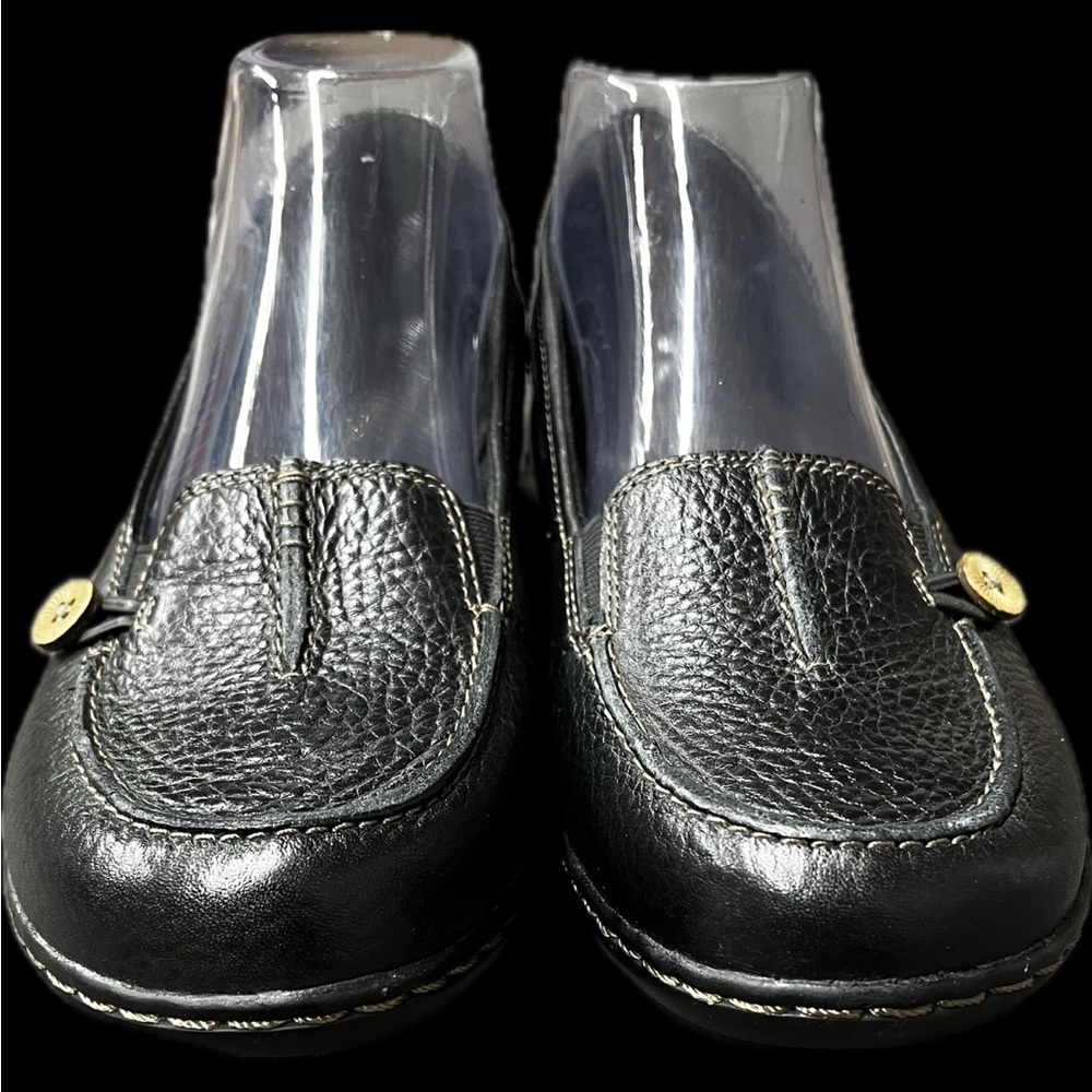 Clark’s Ashley Scurry Slip/on Black Leather Loafers Button Accents Like New 7 - Picture 11 of 16